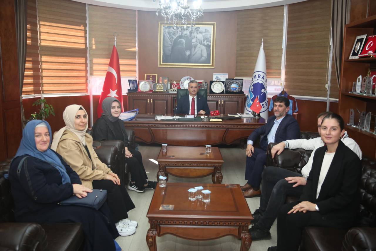 BELEDİYE BAŞKANIMIZI MAKAMINDA ZİYARET