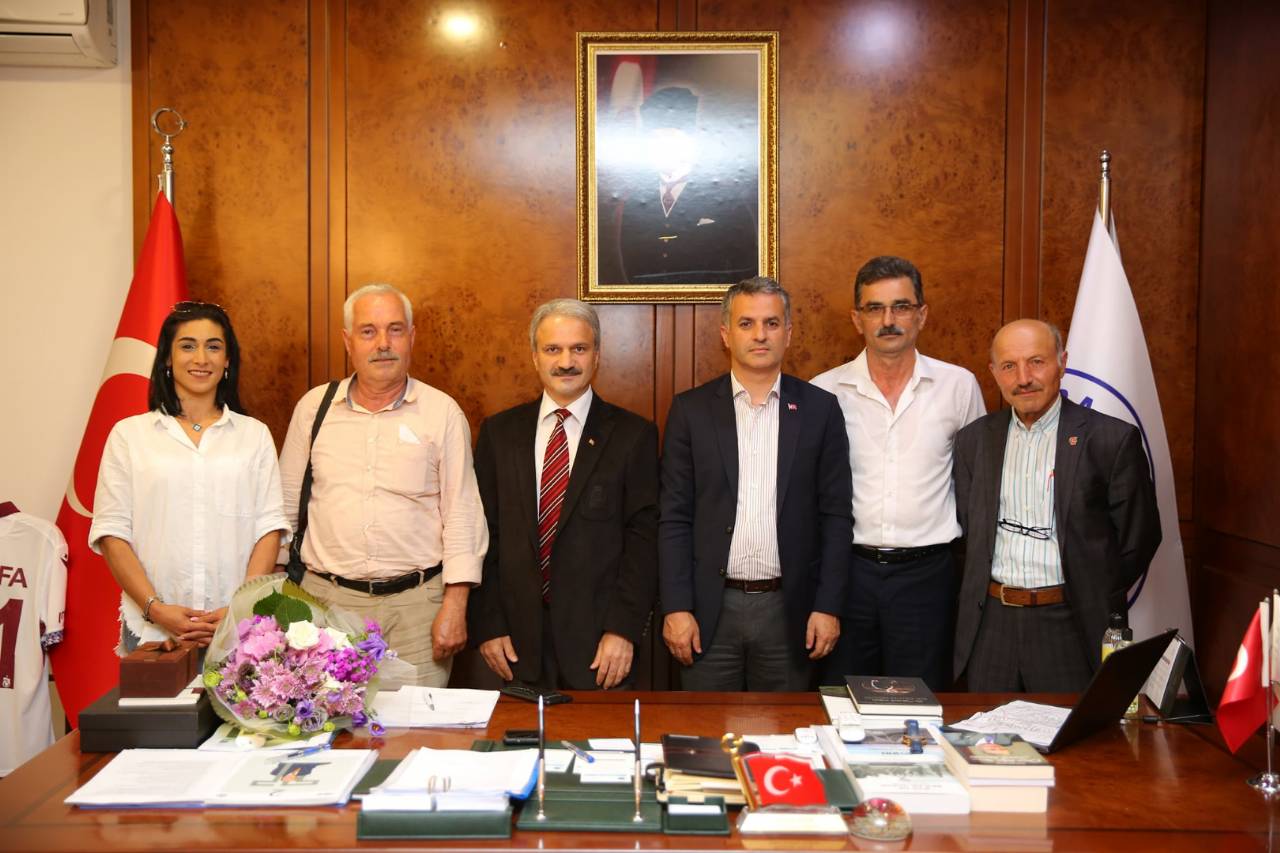 Yazarlar Birliğinden Başkanımıza Ziyaret