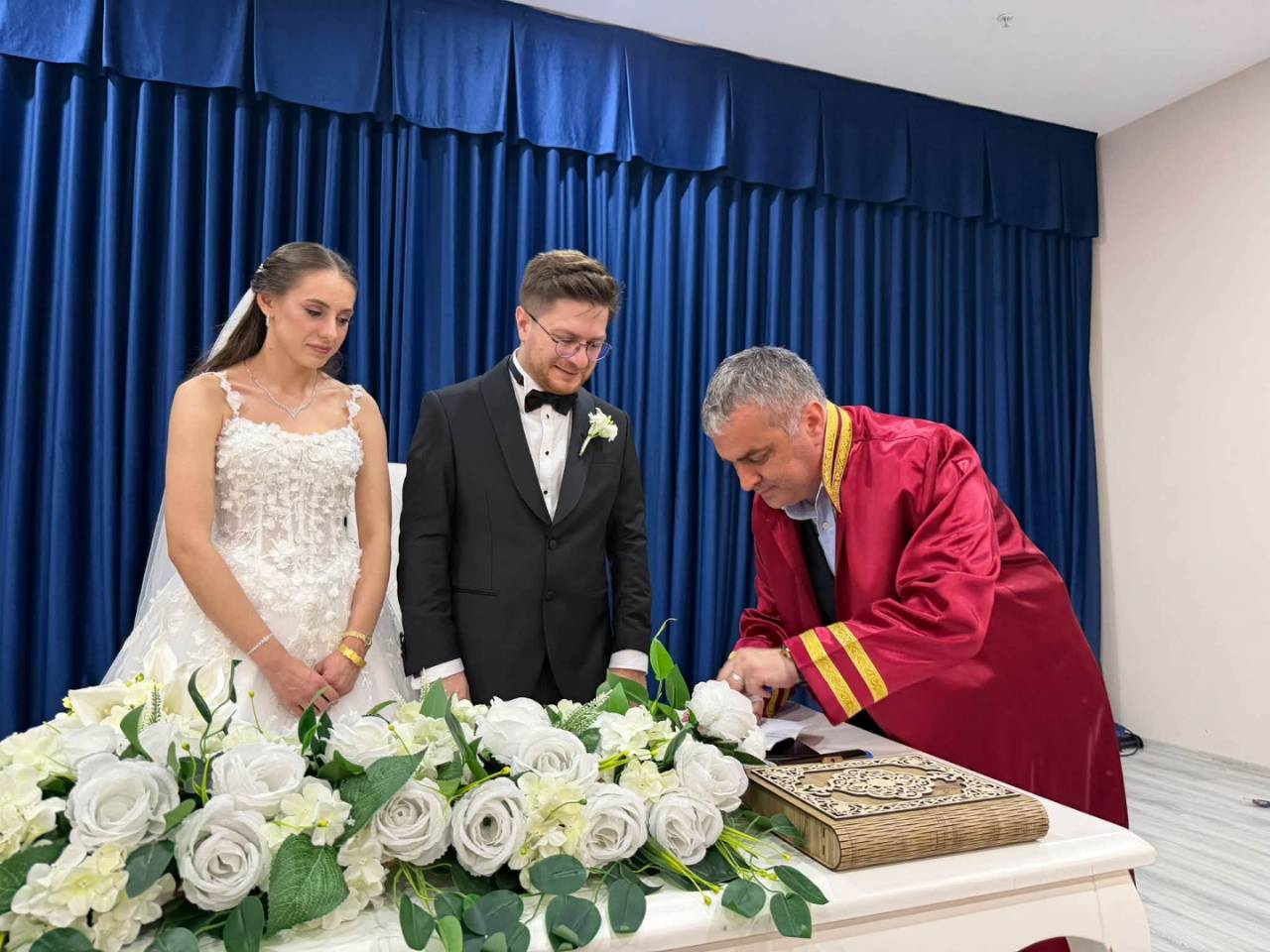 Elif Keskin  ve Serhat Genç Nikah İlanı