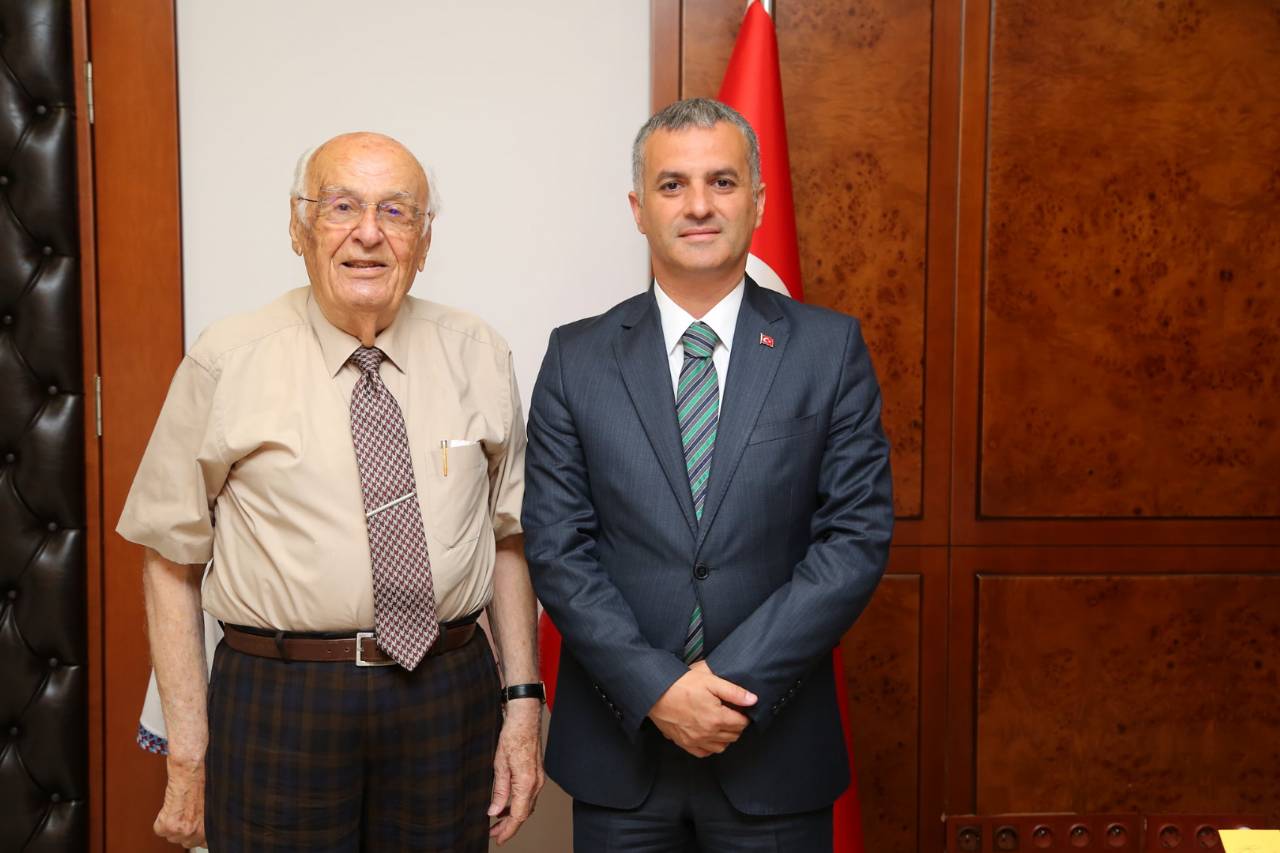 Trabzon Eski Belediye Başkanımız Hasan Melek, Başkanımızı Ziyaret Etti