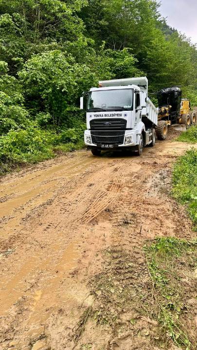 FEN İŞLERİ MÜDÜRLÜĞÜMÜZCE GERÇEKLEŞTİRİLEN YOL BAKIM-ONARIM VE TEMİZLİK ÇALIŞMALARI