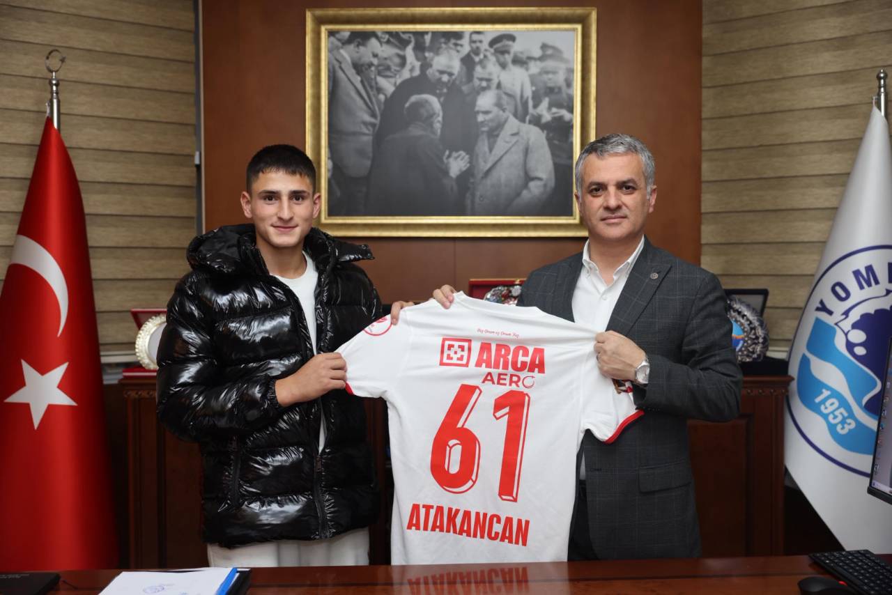 YOMRALI HEMŞEHRİMİZ ATAKAN CAN BAŞKANIMIZI MAKAMINDA ZİYARET ETTİ