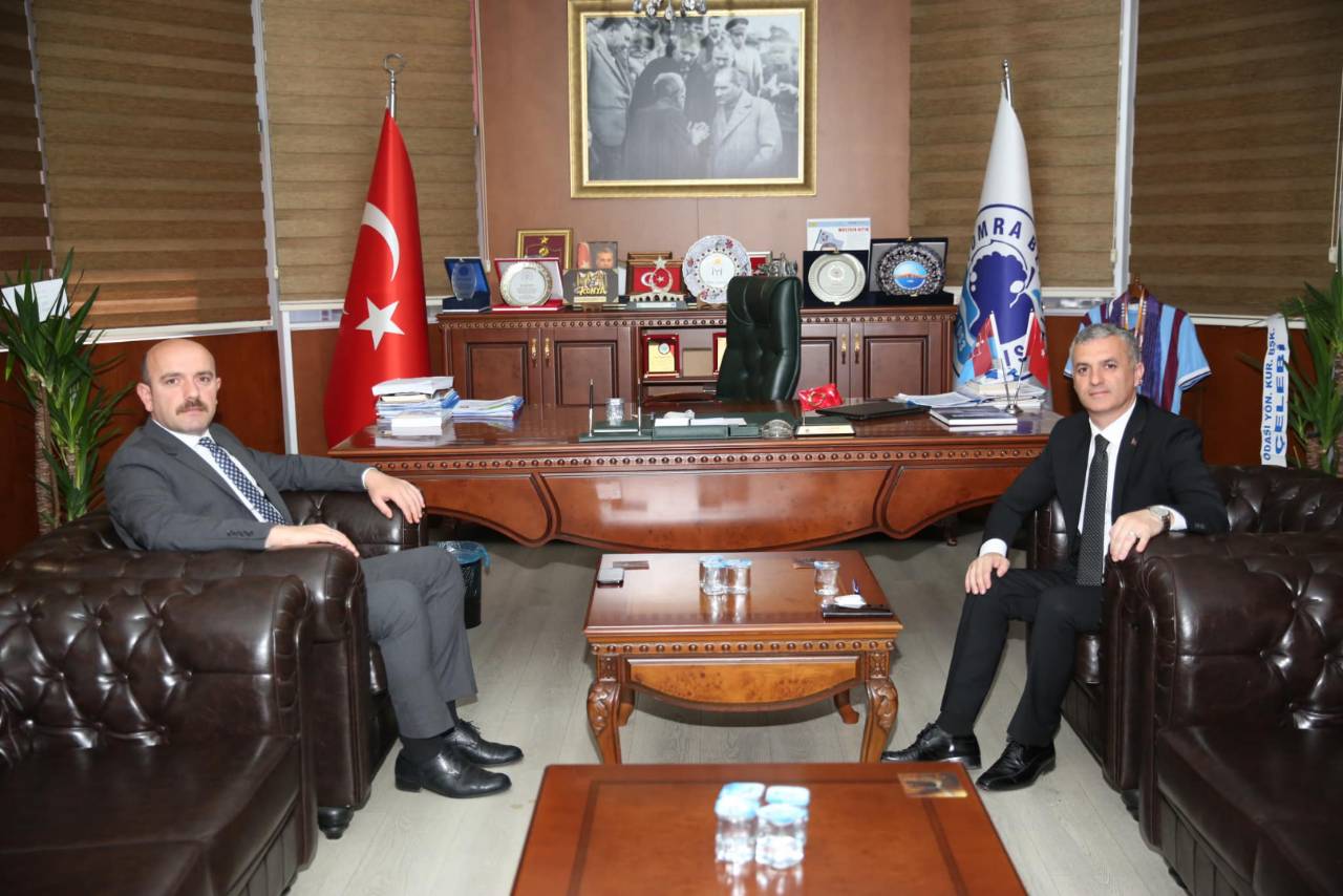 İLÇE KAYMAKAMIMIZDAN BAŞKANIMIZA HAYIRLI OLSUN ZİYARETİ