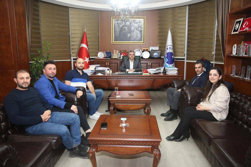 YOMRA GENÇLİK MERKEZİ EKİNİN BELEDİYE ZİYARETİ