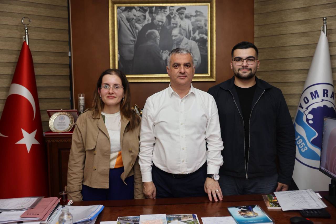 KARADENİZ FIRTINA YÜZME KULÜBÜ YÖNETİMİNDEN BAŞKANIMIZA MAKAMINDA ZİYARET