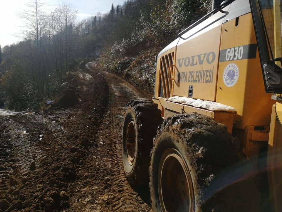 ÖZDİL MAHALLEMİZDE YOL BAKIM ÇALIŞMASI