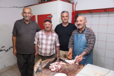 BAŞKANIMIZ YAYLACILIK YAPAN YOMRALI HEMŞEHRİLERİMİZİ ZİYARET ETTİ