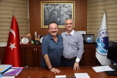 SANATÇIMIZ MEHMET AKYILDIZ BAŞKANIMIZI MAKAMINDA ZİYARET ETTİ
