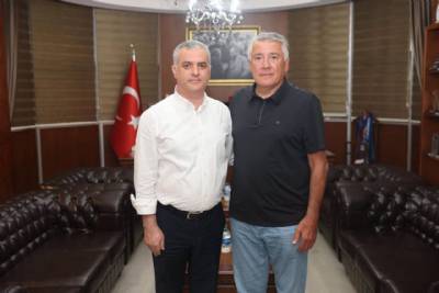 İYİ PARTİ 27.DÖNEM TRABZON MİLLETVEKİLİMİZ BAŞKANIMIZI MAKANINDA ZİYARET ETTİ
