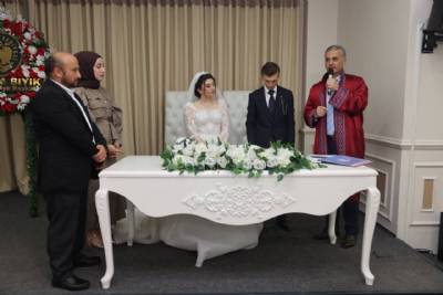 Elif Doğan  ve  Yunus Kaya  Nikah Ilani