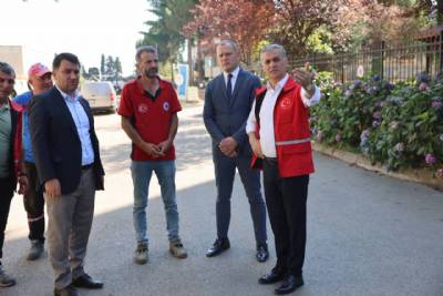 BAŞKANIMIZ KAŞÜSTÜ MAHALLEMİZDE DEVAM EDEN ÇALIŞMALARI YERİNDE İNCELEDİ