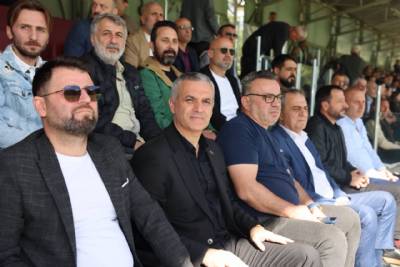 BAŞKANIMZI ÇAYKARASPOR-YOMRASPOR KARŞILAŞMASINDA TAKIMIMIZA DESTEK VERDİ