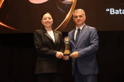 BAŞKANIMIZ 2025 YILI BAŞARILI GAZETECİLER ÖDÜL TÖRENİNE KATILDI