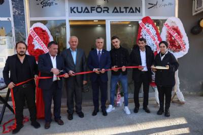 BAŞKANIMIZ ALTAN KUAFÖR İŞLETMESİNİN AÇILIŞINI GERÇEKLEŞTİRDİ