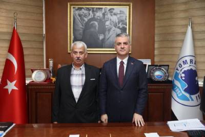 YOMRA ESNAF VE SANATKARLAR ODA YÖNETİMİNDEN BAŞKANIMIZA MAKAMINDA ZİYARET