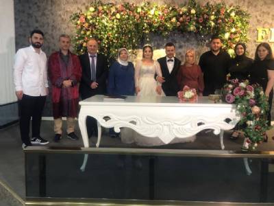 Fatma Gül Çift ve Emrah Gümrükçü Nikah Ilani