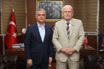 BAŞKANIMIZA MAKAMINDA ZİYARET