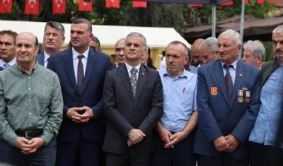 BAŞKANIMIZ ŞEHRİMİZE TAKDİM EDİLEN İSTİKLAL MADALYASI TÖRENİNE KATILDI