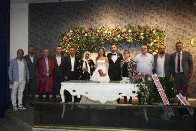 Zümrete Gökçe Bayraktar ve Çağlar Biryol Nikah Ilani