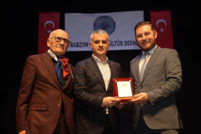 BAŞKANIMIZ TRABZON GÜRCÜ KÜLTÜR DERNEĞİNİN AÇILIŞ PROGRAMINA KATILDI