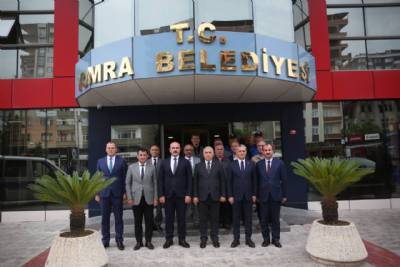 Trabzon Valimiz Sayın Aziz Yıldırım'ın Belediyemizi ziyareti