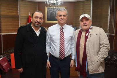 KARADENİZ MÜZİĞİNİN SEVİLEN SESLERİ BAŞKANIMIZI MAKAMINDA ZİYARET ETTİ