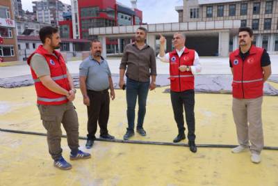 BAŞKANIMIZ KENT MEYDANI PROJESİNDE DEVAM EDEN ÇALIŞMALARI YERİNDE İNCELEDİ