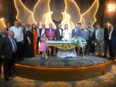 Aylin Aslan ve Taha Yaşar Nikah Ilani