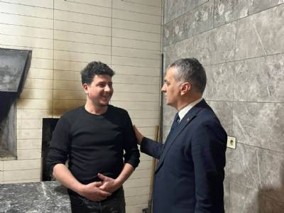 BAŞKANIMIZ KÖMÜRCÜ MAHALLE SAKİNLERİYLE BİR ARAYA GELDİ