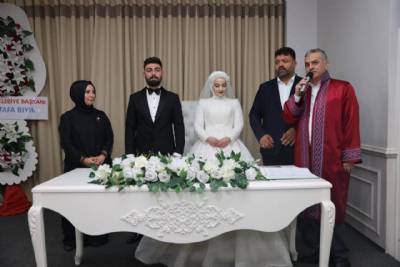 Saliha Altınkaya  ve  Muhammet Demez Nikah İlanı
